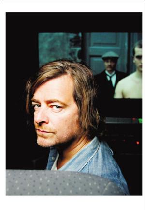 adresseavisen_uka-20101204_000_00_00_024.pdf