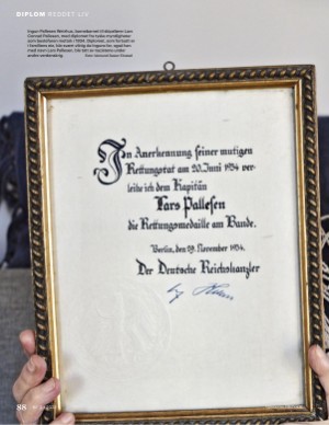 aftenposten_historie-20220417_000_00_00_088.pdf
