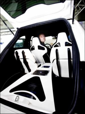 dagbladet_fredag-20101029_000_00_00_037.pdf