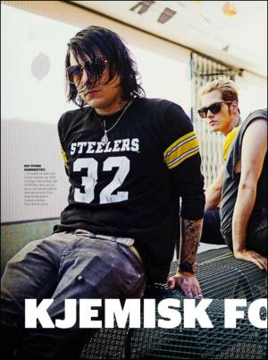 dagbladet_fredag-20101112_000_00_00_030.pdf