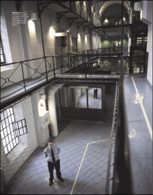 dagbladet_magasinet-20110514_000_00_00_028.pdf