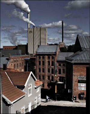 dagbladet_magasinet-20111001_000_00_00_035.pdf