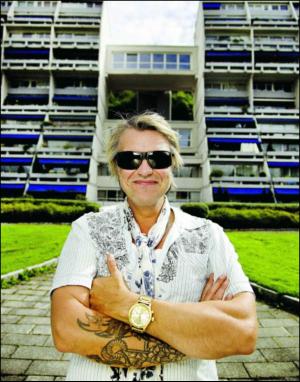 dagbladet_magasinet-20120915_000_00_00_075.pdf