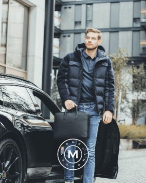 finansavisen_motor-20221217_000_00_00_009.pdf