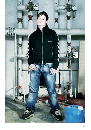 s_nuoraidmagasiidna-20060503_035_00_00_023.pdf
